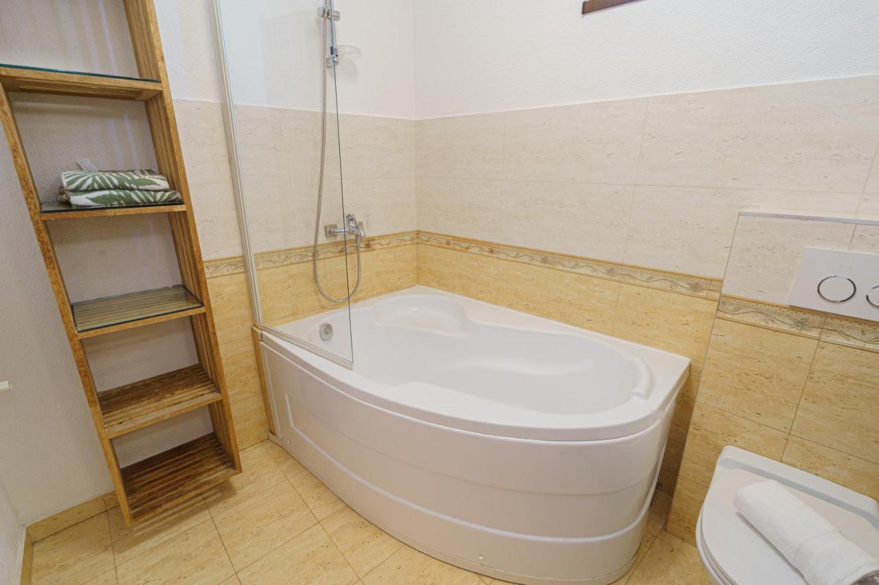 5* Mansion In City Center Клуж-Напока Екстериор снимка