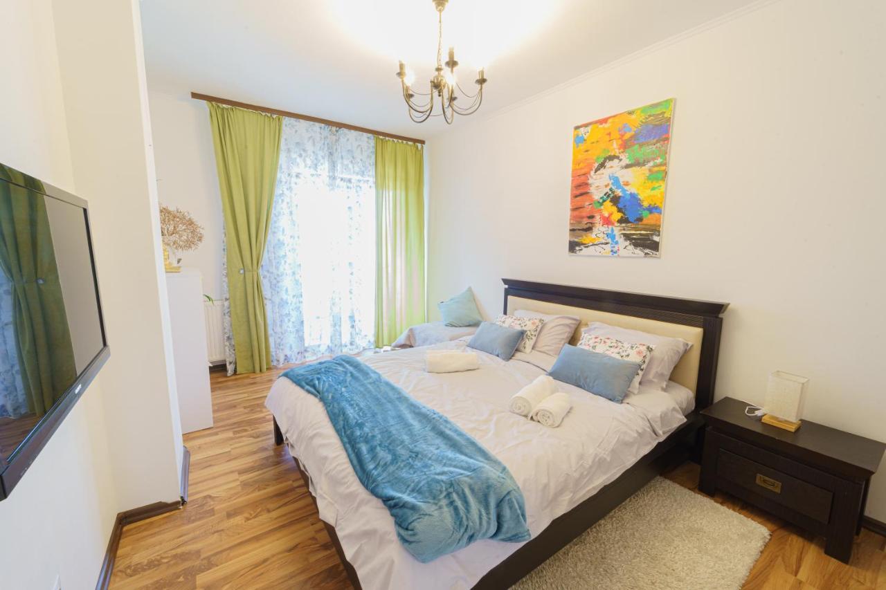 5* Mansion In City Center Клуж-Напока Екстериор снимка