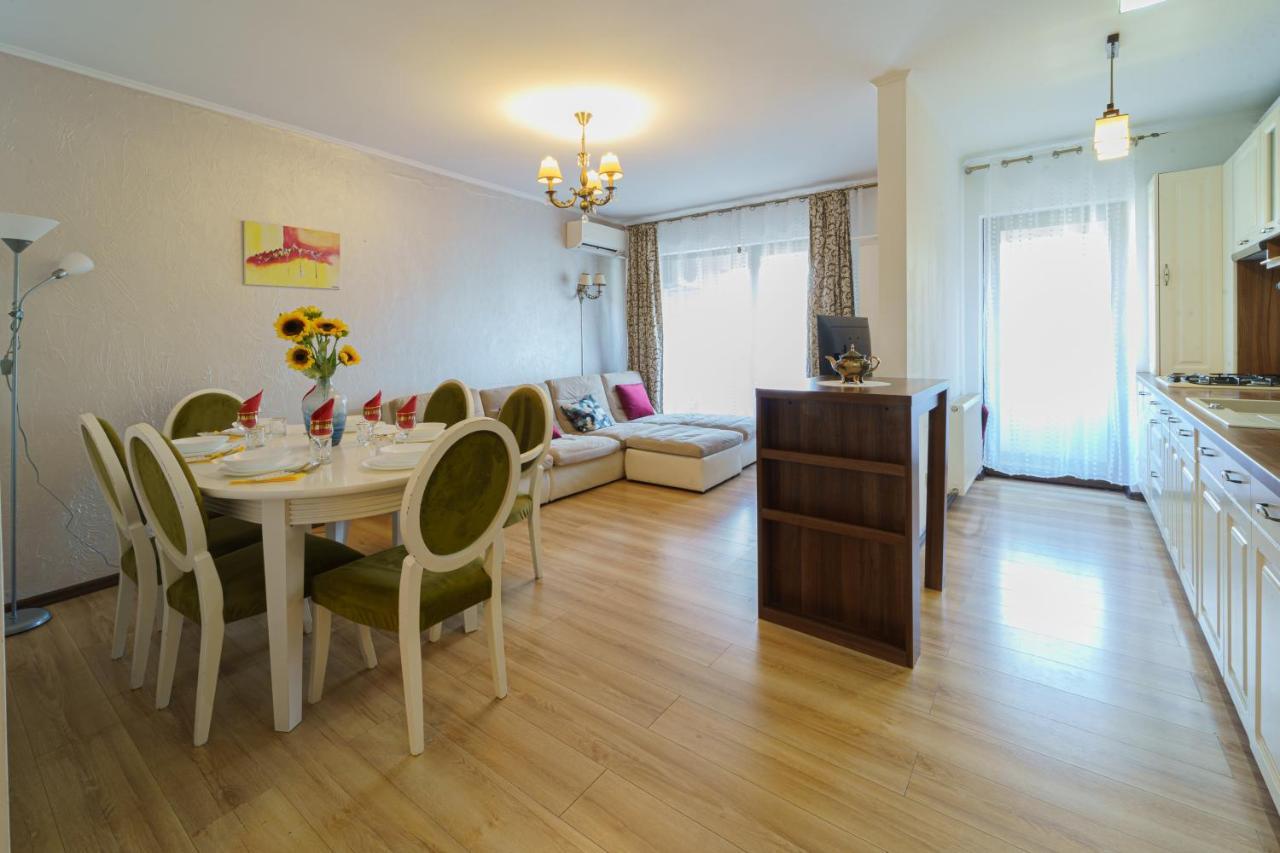 5* Mansion In City Center Клуж-Напока Екстериор снимка