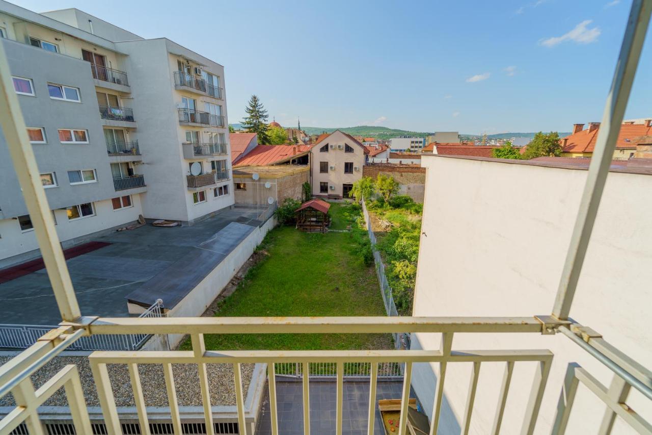 5* Mansion In City Center Клуж-Напока Екстериор снимка