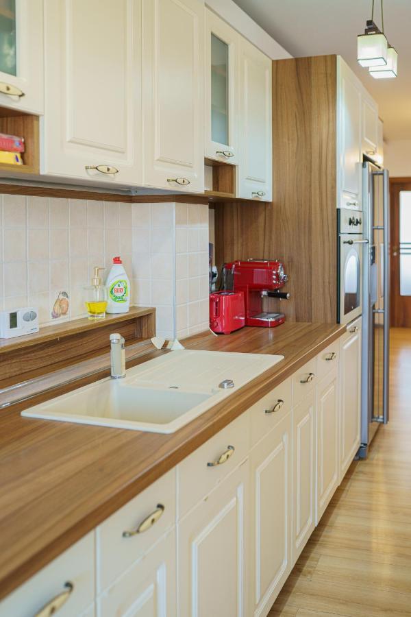 5* Mansion In City Center Клуж-Напока Екстериор снимка