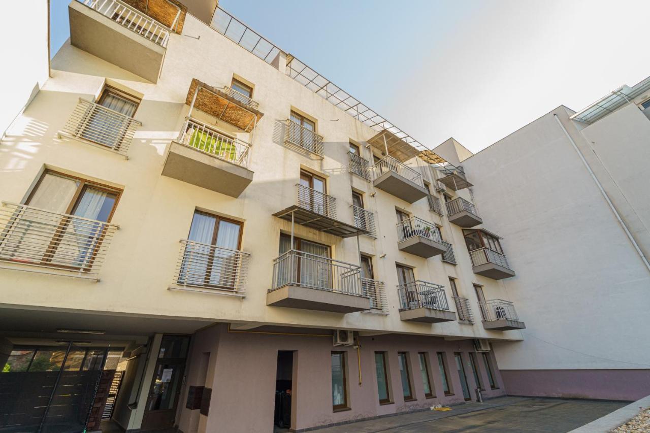 5* Mansion In City Center Клуж-Напока Екстериор снимка
